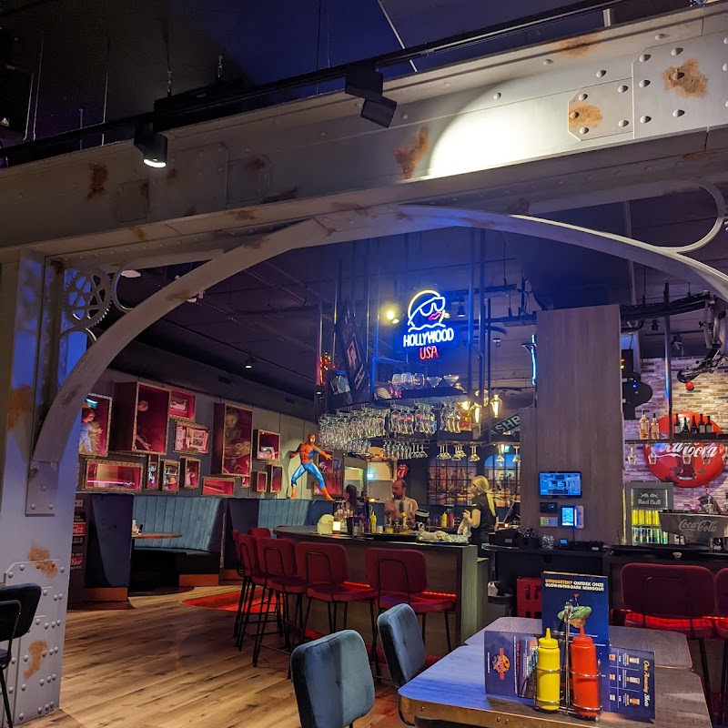 GlowGolf® & Hollywood Café Amsterdam