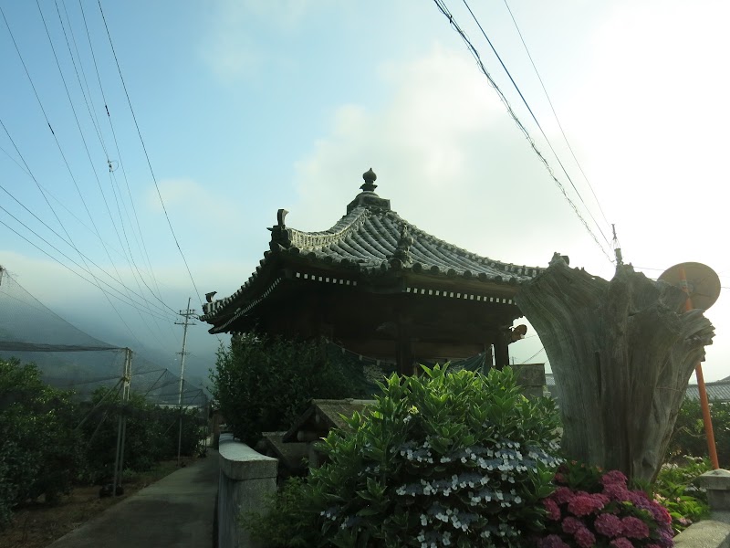 大王寺子安地蔵