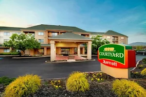 Courtyard by Marriott State College image