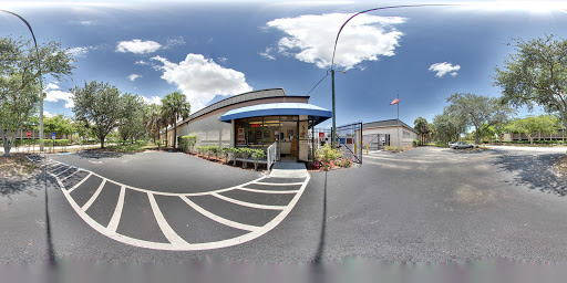 Self-Storage Facility «US Storage Centers», reviews and photos, 6701 NW 18th Ct, Plantation, FL 33313, USA
