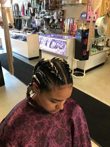 Hair Salon «Jaklins Braiding & Weaving Sensations», reviews and photos, 829 Niagara St, Buffalo, NY 14213, USA