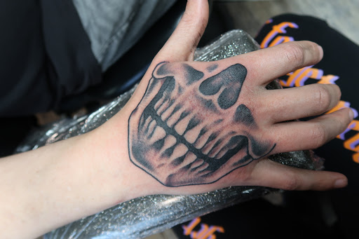 Tattoo Shop «Destiny Tattoo Studio», reviews and photos, 1822 NJ-35, South Amboy, NJ 08879, USA