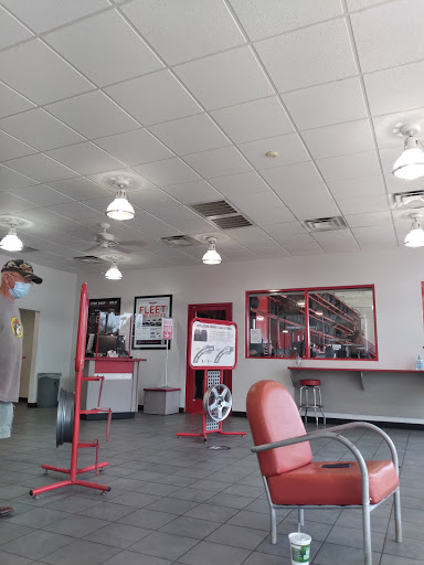Tire Shop «Discount Tire Store - Humble, TX», reviews and photos, 20130 US-59, Humble, TX 77338, USA