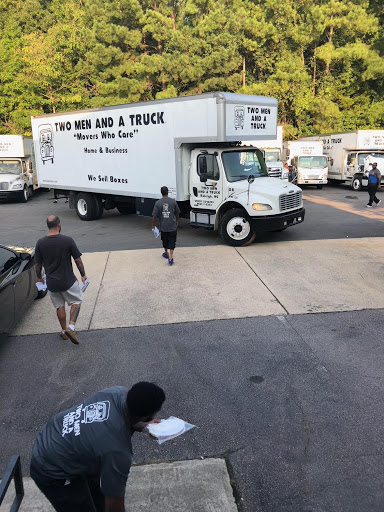 Moving and Storage Service «Two Men and a Truck», reviews and photos, 171 Tradition Trail #102, Holly Springs, NC 27540, USA