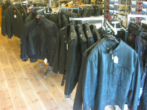 Motorcycle Shop «RACERS EDGE MOTORCYCLES», reviews and photos, 2860 OH-125, Bethel, OH 45106, USA