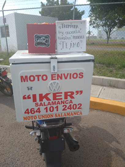 Moto envíos Iker Salamanca