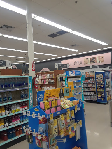Drug Store «Walgreens», reviews and photos, 9031 Rosecrans Ave, Bellflower, CA 90706, USA