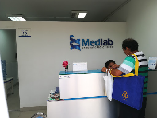 MEDLAB - Collique, Comas - Laboratorio Clínico