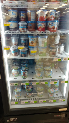 Supermarket «Kings Supermarket & Liquor», reviews and photos, 7562 US-192, Kissimmee, FL 34747, USA