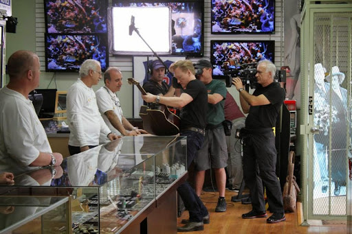 Pawn Shop «Hollywood Pawn Shop & Jewelry», reviews and photos, 3700 San Fernando Rd, Glendale, CA 91204, USA