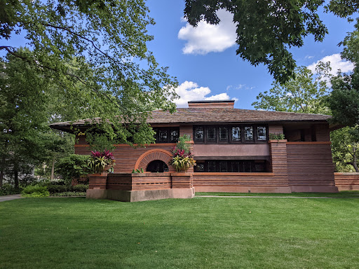 Frank Lloyd Wright Home & Studio image 3