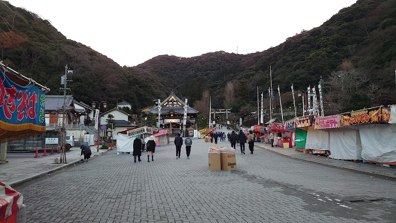 伊奈波神社 参道