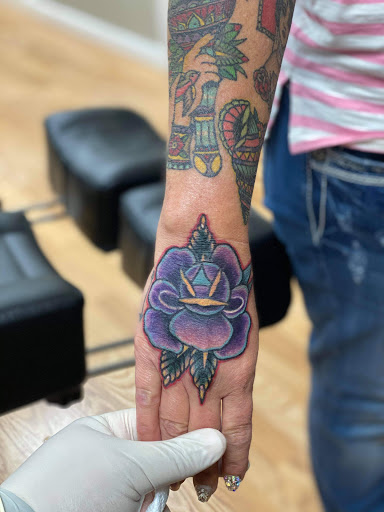 Explore women leg tattoo ideas, creative tattoo ideas in Sweetwater, available at Pinnacle Tattoo Studio