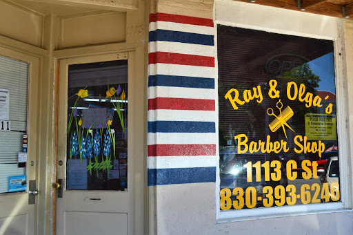 Barber Shop «Ray & Olga Barber Shop», reviews and photos, 1113 C St, Floresville, TX 78114, USA