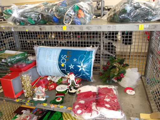 Thrift Store «Goodwill Store & Donation Center», reviews and photos, 28901 S Western Ave, Rancho Palos Verdes, CA 90275, USA