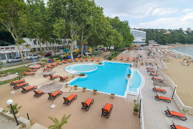 Коментари и отзиви за Sunny Day Resort, St.St. Constantine & Helena, Varna