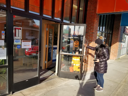 Grocery Store «Tienda Vallarta», reviews and photos, 115 E Main St, Monroe, WA 98272, USA