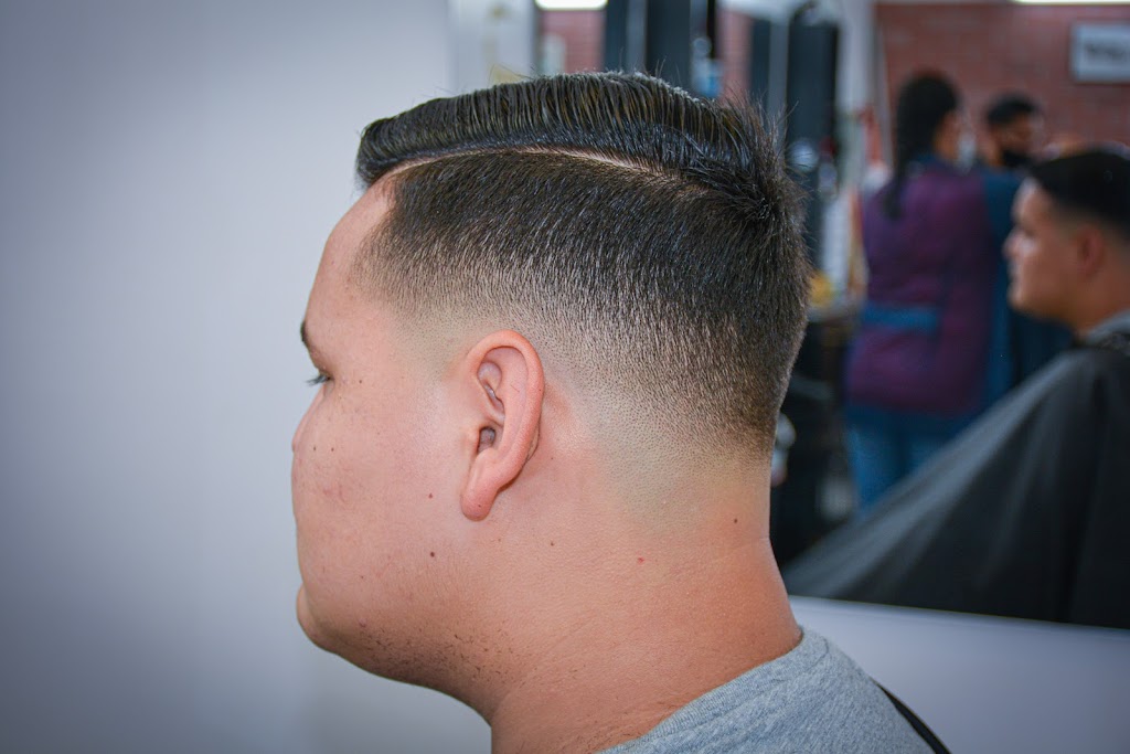 Militar's Cut 90262