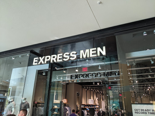 Clothing Store «Express», reviews and photos, 2223 N Westshore Blvd, Tampa, FL 33607, USA