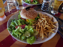 Hamburger végétarien du Restaurant Oncle Sam's Saloon à Biscarrosse - n°7