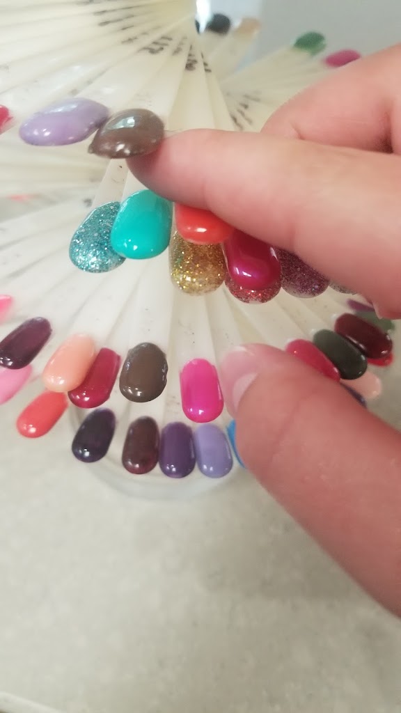 Hanna's Nail Salon 78028