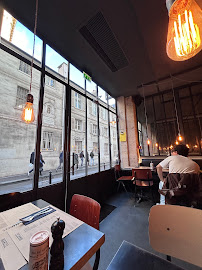 Atmosphère du Restaurant servant le petit-déjeuner Marcel rue de babylone 75007 à Paris - n°2