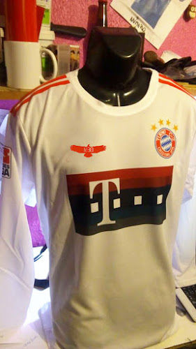 Camisetas de Futbol Deportes M90 - Quinta Normal