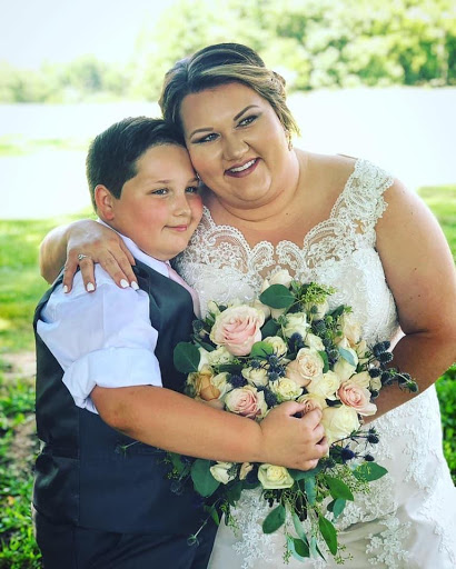 Gift Basket Store «FLOWERS BY TARA AND JEWELRY WORLD», reviews and photos, 2087 Wilma Rudolph Blvd, Clarksville, TN 37040, USA