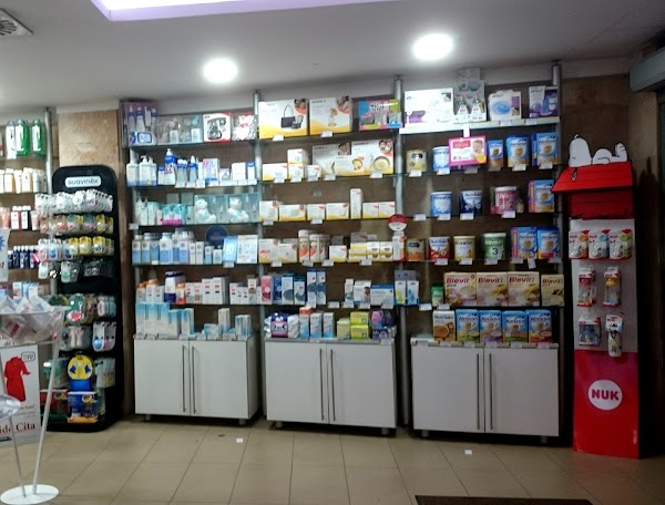 FARMACIA OPTICA JULIÁN PALMER CALDÉS