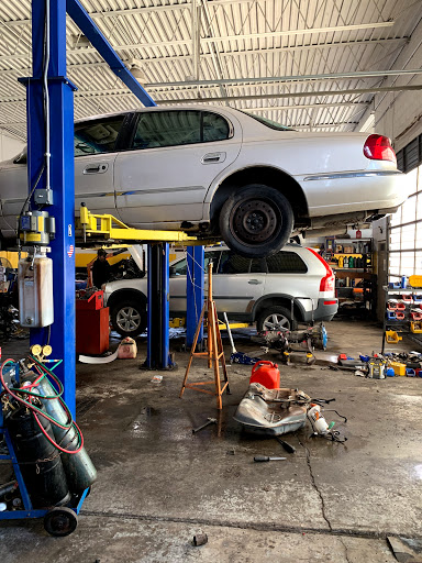 Auto Repair Shop «EZ Auto Repair & Service», reviews and photos, 768 Rose Ave, Columbus, OH 43219, USA