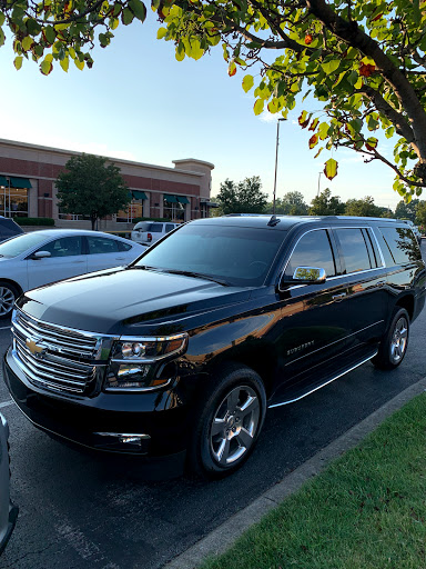 Sporting Goods Store «Nike Factory Store», reviews and photos, 4600 Shelbyville Rd #615, Louisville, KY 40207, USA