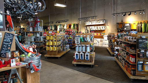 Camping Store «REI», reviews and photos, 766 E Big Beaver Rd, Troy, MI 48083, USA
