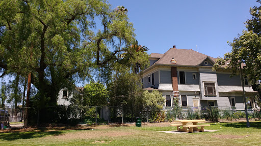 Tourist Attraction «Historic Bembridge House», reviews and photos, 953 Park Cir, Long Beach, CA 90813, USA