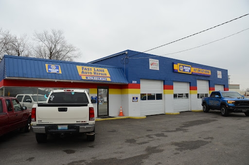 Auto Repair Shop «Fast Lane Auto Repair», reviews and photos, 2121 Triplett St, Owensboro, KY 42303, USA