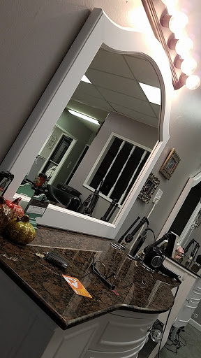 Beauty Salon «J F Hair Co», reviews and photos, 111 S Oak St # B, Union, MO 63084, USA