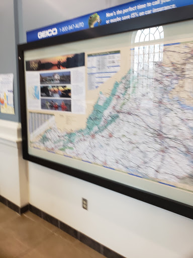 Tourist Information Center «New Kent East Coast Gateway Safety Rest Area and Welcome Center», reviews and photos, Interstate I-64 East, Providence Forge, VA 23140, USA
