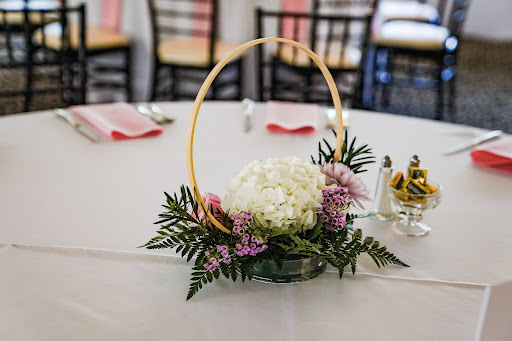 Florist «Affordable Flowers», reviews and photos, 33289 Woodward Ave, Birmingham, MI 48009, USA