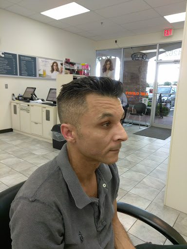 Hair Salon «Hair Cuttery», reviews and photos, 4262 53rd Ave E Unit 7, Bradenton, FL 34203, USA