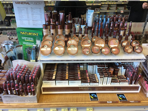 Grocery Store «Lakewinds Food Co-op», reviews and photos, 435 Pond Promenade, Chanhassen, MN 55317, USA