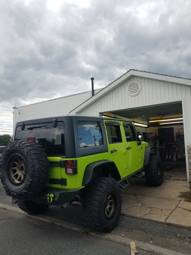 Used Car Dealer «Bonalle Auto Sales and Repair», reviews and photos, 501 E Penn Ave, Cleona, PA 17042, USA