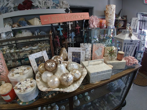 Gift Shop «Sea Shell Shoppe», reviews and photos, 120 N Austin St, Rockport, TX 78382, USA