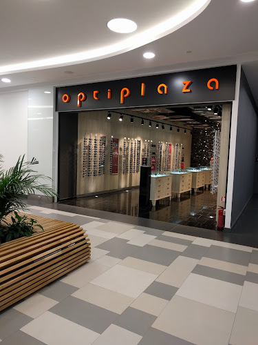 Opinii despre Optiplaza în București - Optica
