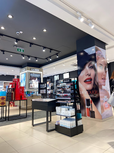 Parfümerie Douglas Illatszerkereskedelmi Kft.