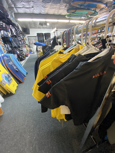 Sporting Goods Store «Play It Again Sports Los Alamitos», reviews and photos, 4141 Katella Ave, Los Alamitos, CA 90720, USA