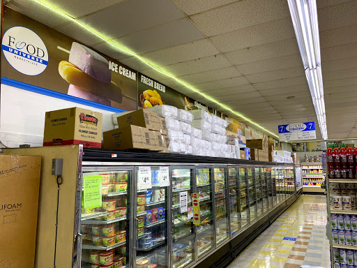 Grocery Store «Bravo Supermarkets», reviews and photos, 2435 US Hwy 98 N, Lakeland, FL 33805, USA