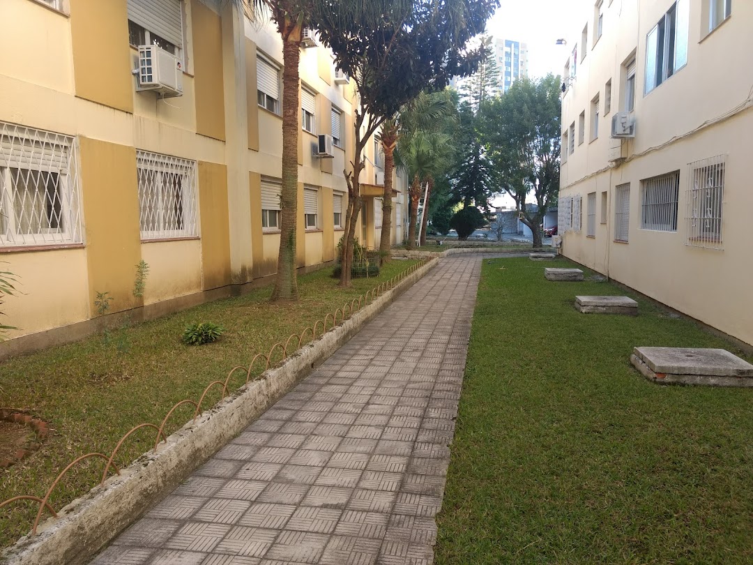 Condomínio Conjunto Residencial Aldeia na cidade Pelotas