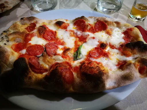 Ristorante Macrito Pizza & Pinsa in Marano Marchesato, Provincia di Cosenza