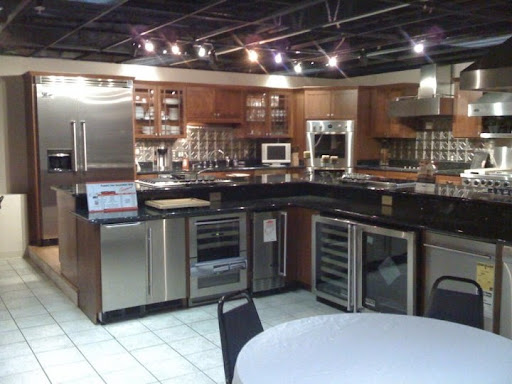 Appliance Store «Garner Appliance & Mattress», reviews and photos, 6310 Plantation Center Dr, Raleigh, NC 27616, USA
