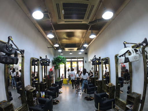 Hairdressers Ho Chi Minh