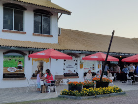 Establecimiento Turístico Lapataia Punta Del Este